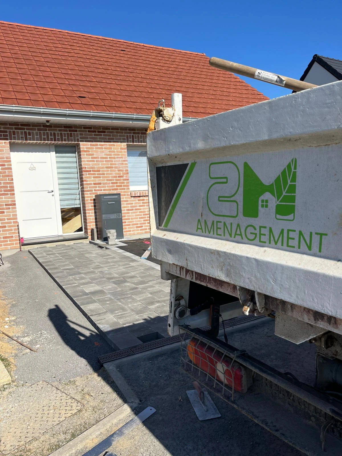 Avant création et aménagement extérieur - 2M Aménagement Paysagiste à Arras, Lens, Douai, Lille