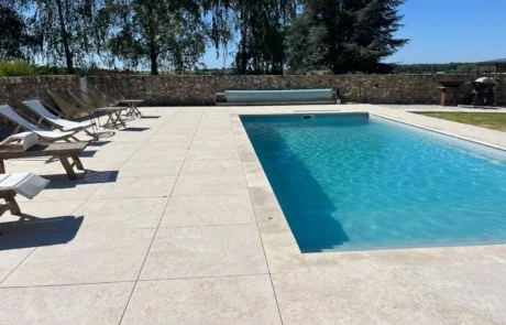 Aménagement extérieur - création d'une terrasse avec piscine à Lille - 2M Aménagement - 1